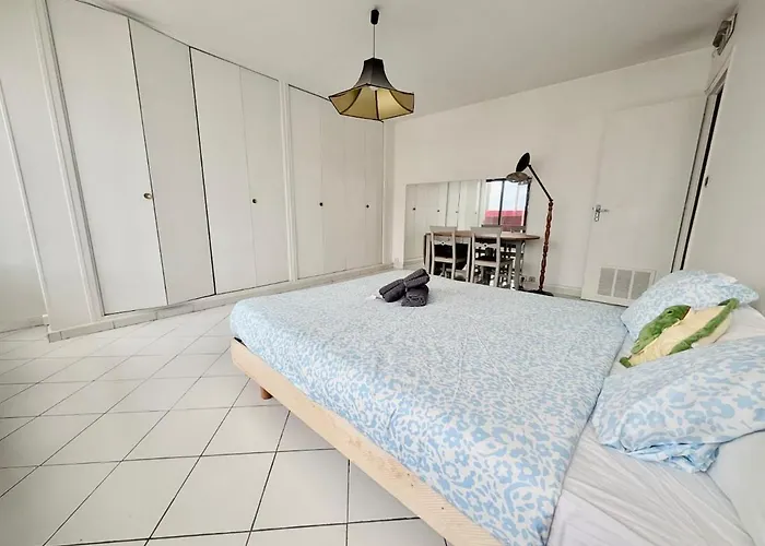 80 M2 - 8Th Floor With Free Parking - 5 Guests